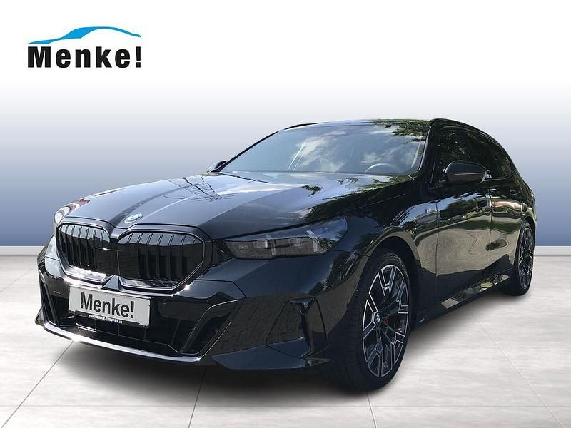Schwarz Gebraucht 2025 BMW 520 M Sport Limousine | 62.499 € (Guter Preis) - Bild 1/4