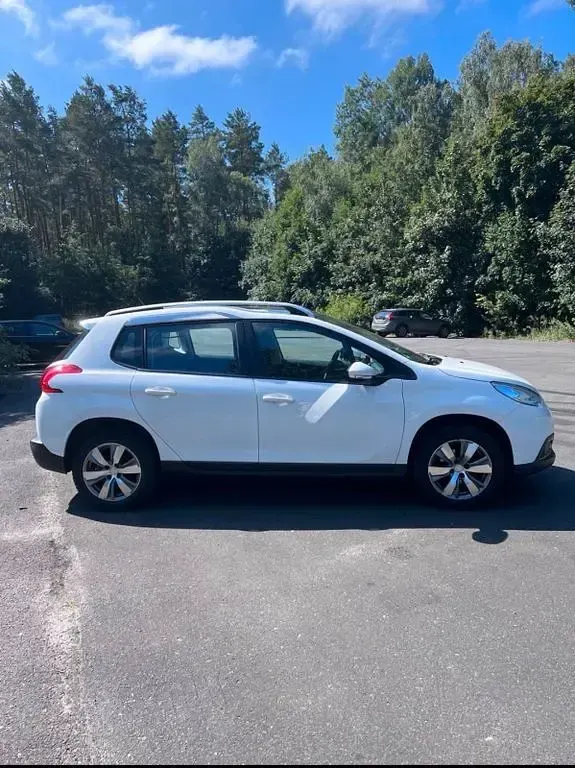 Gebraucht Peugeot 2008 Active 82 PS (60 kW) 2016 Weiß SUV