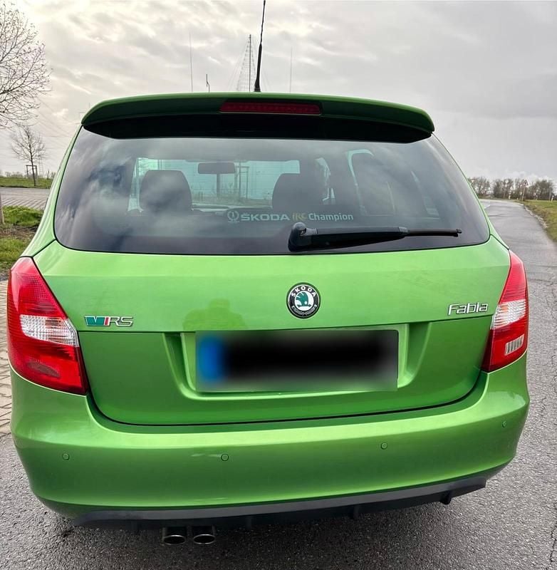 Gebraucht Skoda Fabia RS 179 PS (131 kW) 2012 Grün Kombi
