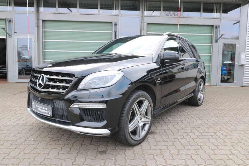 Schwarz Gebraucht 2014 Mercedes ML63 AMG AMG SUV | 35.990 € (Fairer Preis) - Bild 1/4
