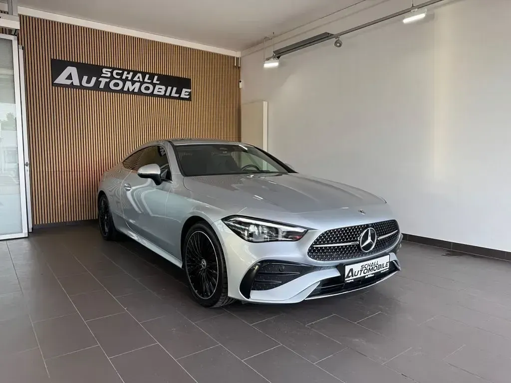 Gebraucht Mercedes CLE200 AMG line 204 PS (150 kW) 2023 Hightech silber Coupé