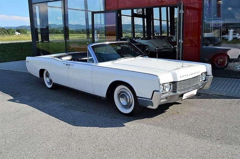 Weiß Gebraucht 1967 Lincoln Continental Cabrio | 69.900 € - Bild 1/4