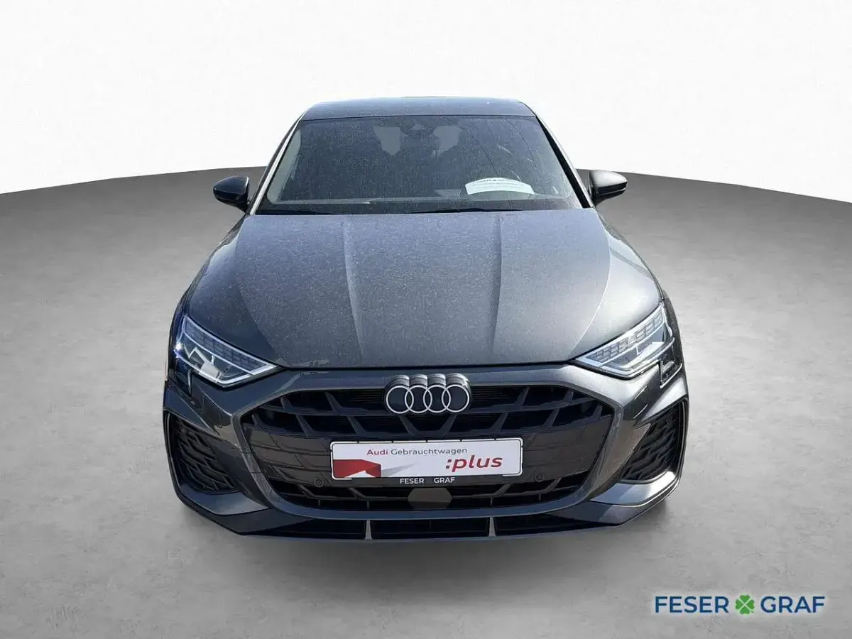 Gebraucht Audi A3 S-Line 150 PS (110 kW) 2025 Daytonagrau perleffekt Limousine