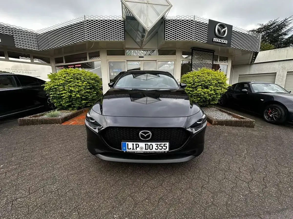 Gebraucht Mazda 3 Nagisa 140 PS (102 kW) 2025 Jet black Limousine