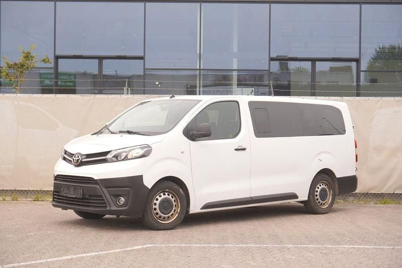 Gebraucht 2019 Toyota Proace Verso Van / Kleinbus | 18.100 € - Bild 1/4