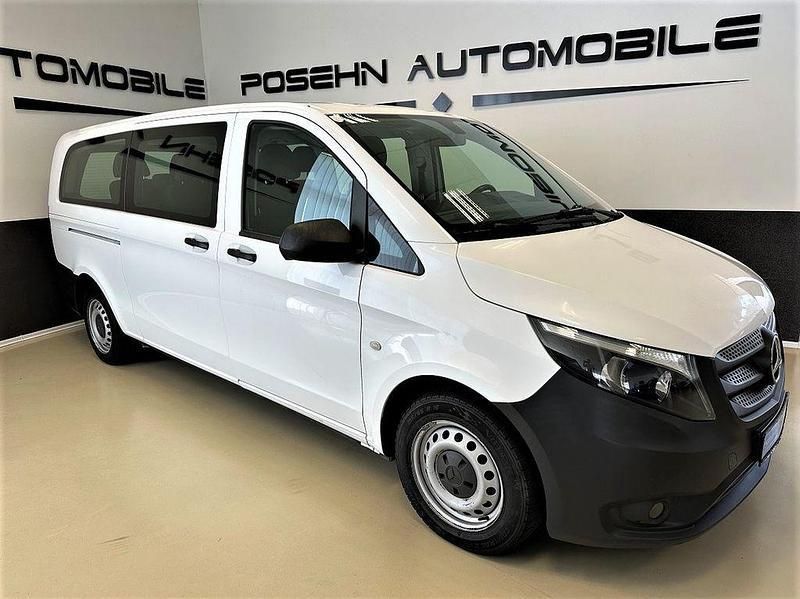 Weiß Gebraucht 2019 Mercedes Vito Van / Kleinbus | 24.850 € (Guter Preis) - Bild 1/4