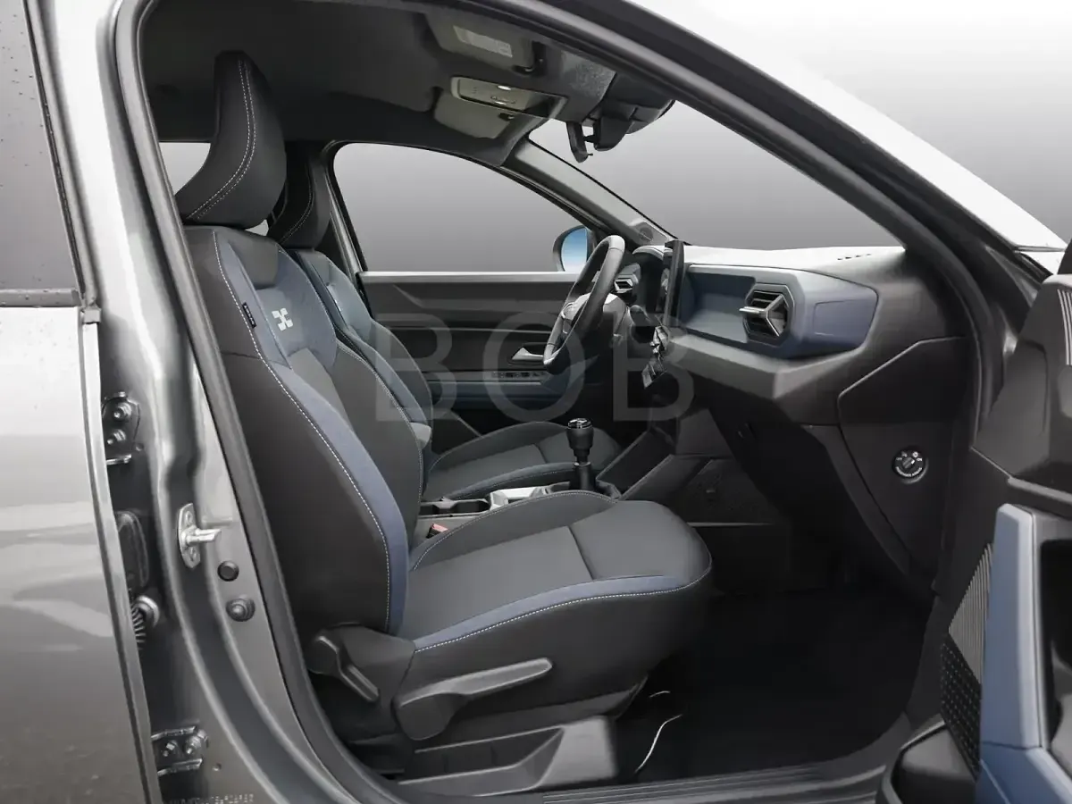 Gebraucht Dacia Bigster Expression 140 PS (102 kW) 2025 Grau SUV