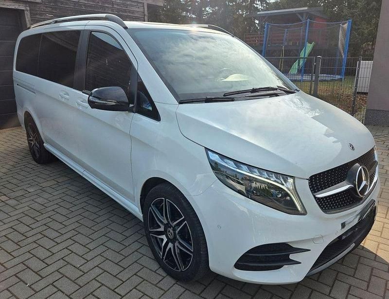 Gebraucht Mercedes V300 Edition 237 PS (174 kW) 2022 Weiß Van / Kleinbus