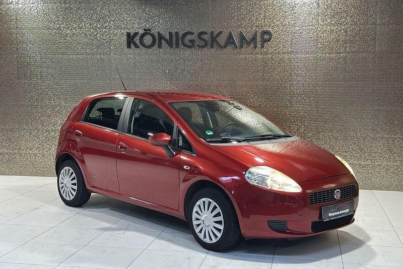 Rot Gebraucht 2008 Fiat Grande Punto Kleinwagen | 4.990 € (Etwas zu teuer) - Bild 1/4