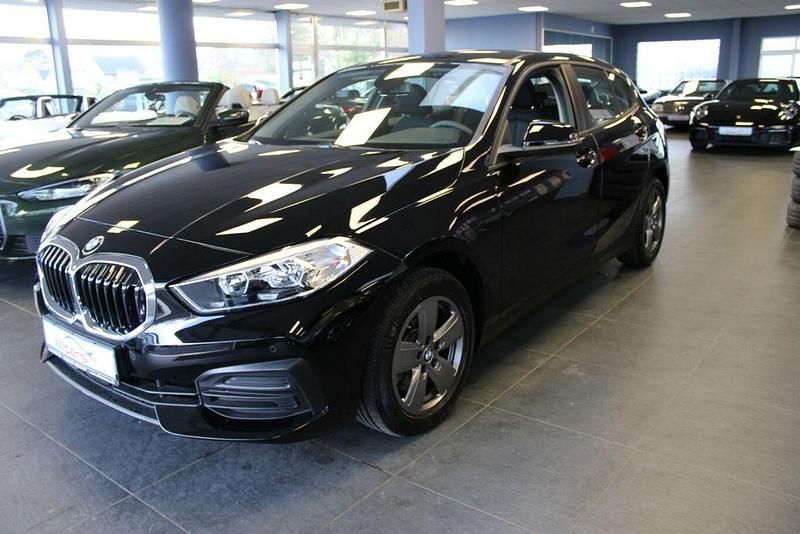Gebraucht BMW 118 Advantage 150 PS (110 kW) 2020 Schwarz ii Kleinwagen