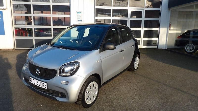 Gebraucht Smart ForFour 71 PS (52 kW) 2017 Silber Kleinwagen