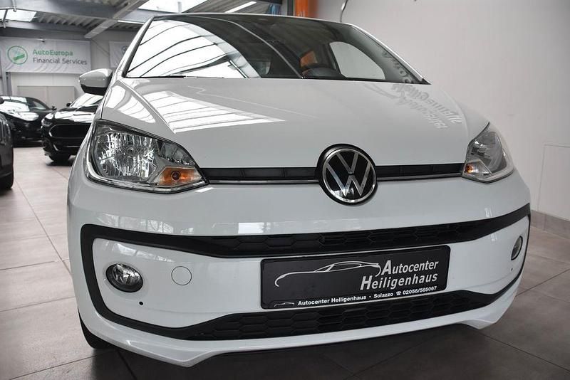 Gebraucht VW up! 65 PS (47 kW) 2021 Weiß Kleinwagen