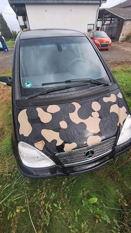 Schwarz Gebraucht 2003 Mercedes A170 Kleinwagen | 700 € (Guter Preis) - Bild 1/4