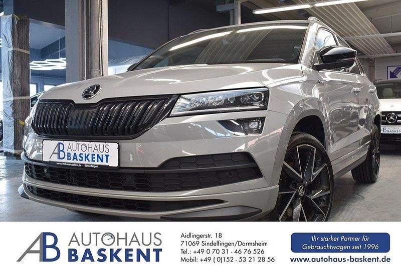Grau Gebraucht 2020 Skoda Karoq SportLine SUV | 20.490 € (Fairer Preis) - Bild 1/4