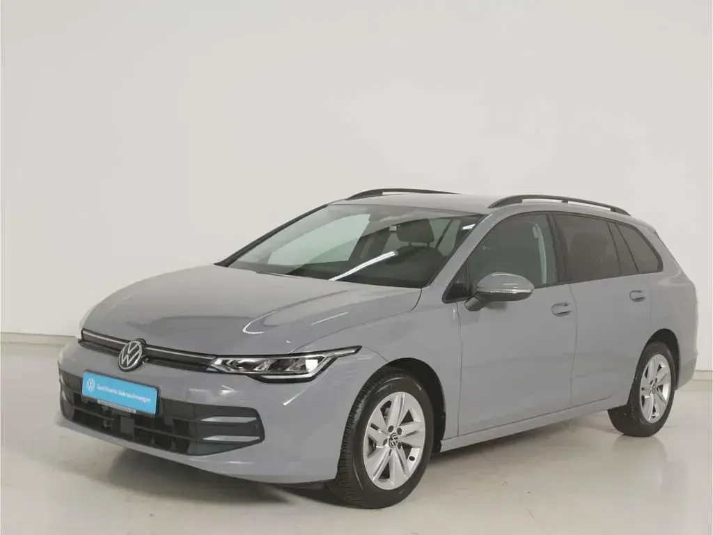 Gebraucht VW Golf VIII 116 PS (85 kW) 2024 Grau Kombi
