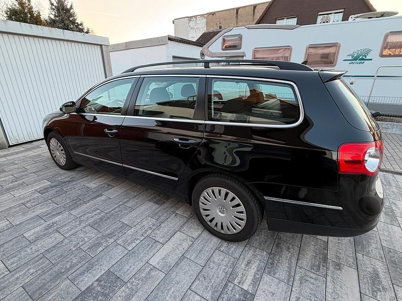 Usata VW Passat 140 CV (102 kW) 2004 Nero Station wagon