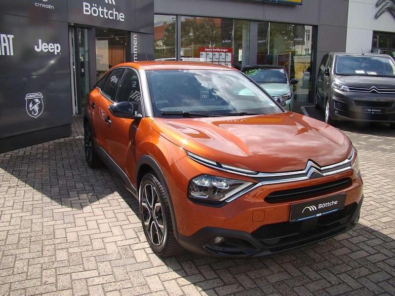 Gebraucht Citroën e-C4 Feel 100 kW (136 PS) 2022 Orange Limousine
