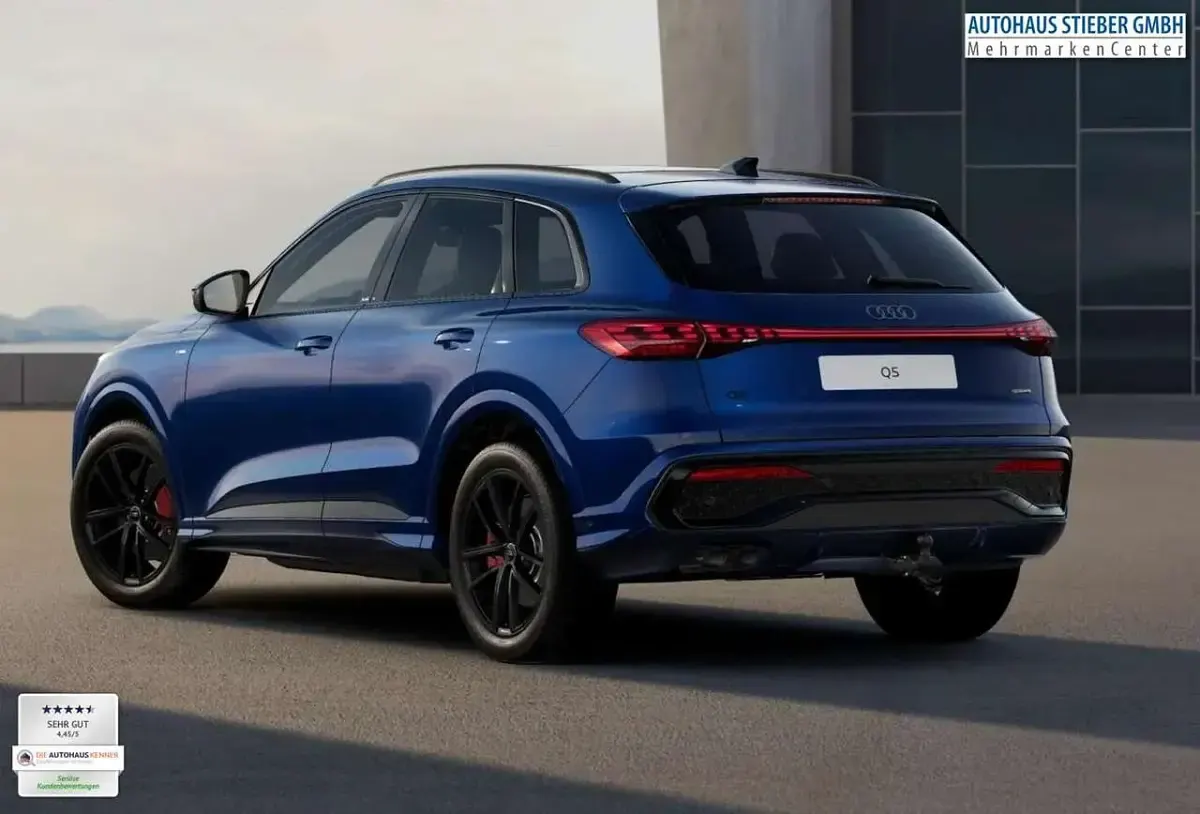 Neu Audi Q5 S-Line 299 PS (219 kW) 2026 Navarrablau metallic SUV