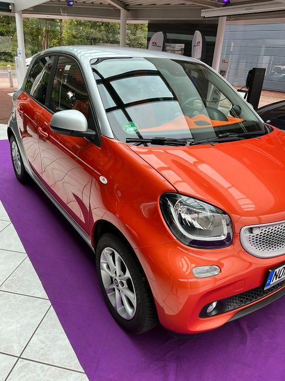 Orange Gebraucht 2019 Smart ForFour Kleinwagen | 10.490 € (Fairer Preis) - Bild 1/4