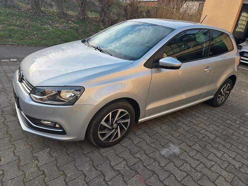 Gebraucht VW Polo Sound 90 PS (66 kW) 2017 Silber Kleinwagen