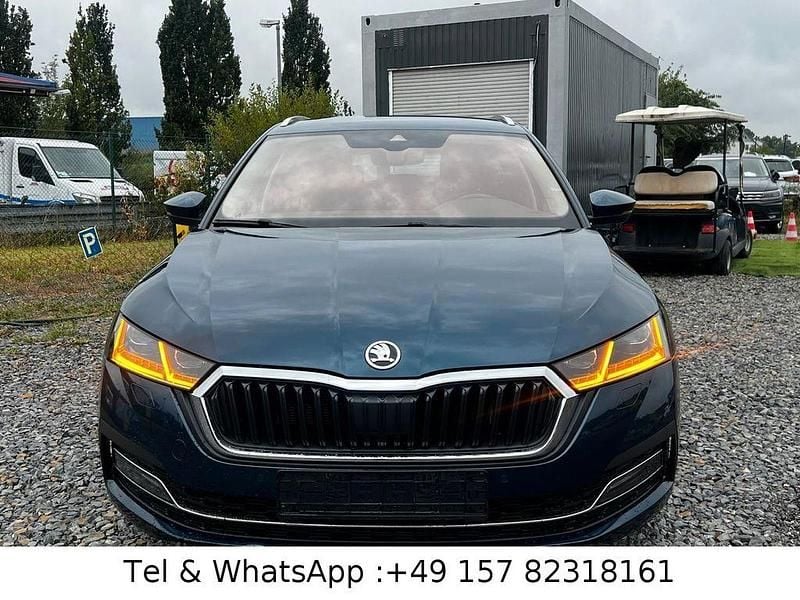 Blau Gebraucht 2021 Skoda Octavia Style Kombi | 15.600 € (Fairer Preis) - Bild 1/4