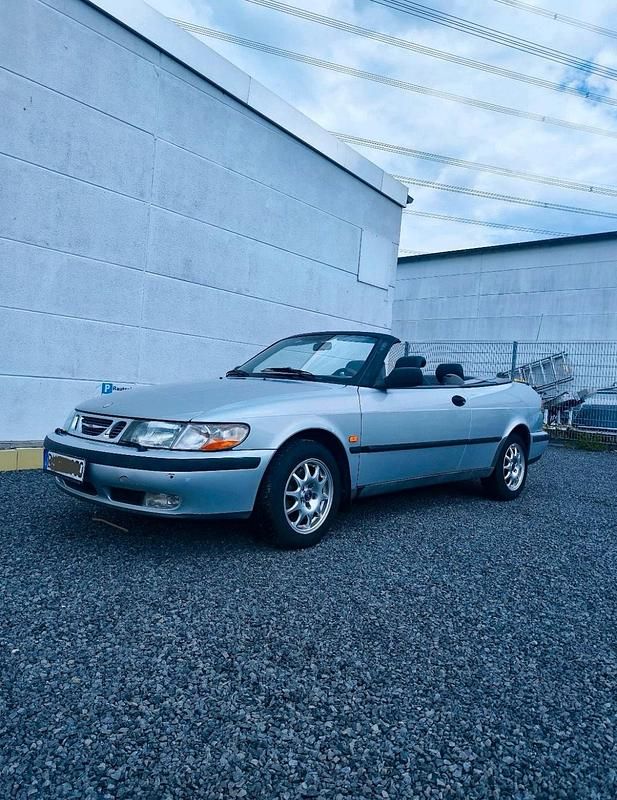 Silber Gebraucht 2000 Saab 9-3 Cabriolet Cabrio | 2.700 € - Bild 1/4