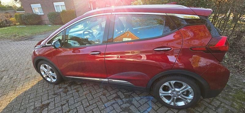 Gebraucht Opel Ampera Edition 150 kW (204 PS) 2018 Rot Kleinwagen