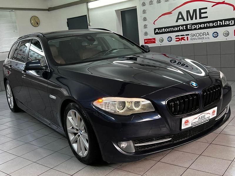 Gebraucht BMW 535 Sport Line 306 PS (225 kW) 2012 Blau Kombi