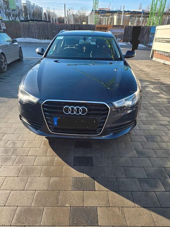 Gebraucht Audi A6 177 PS (130 kW) 2013 Blau Kombi