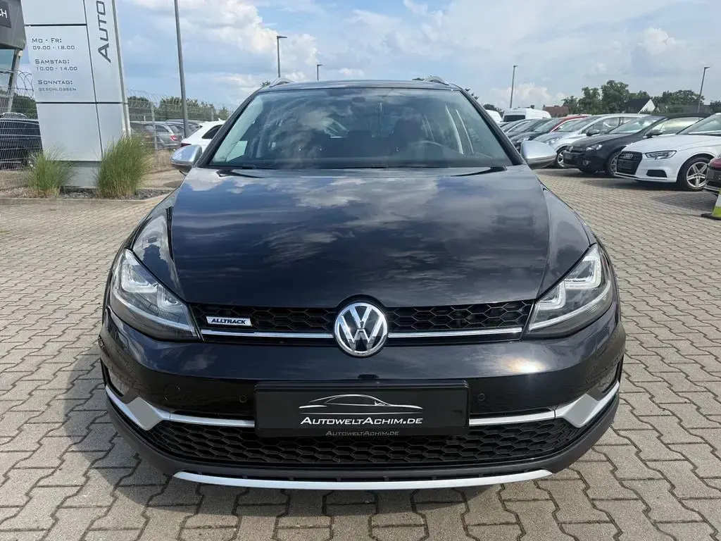 Gebraucht VW Golf VII Basis 179 PS (131 kW) 2016 Schwarz Kombi