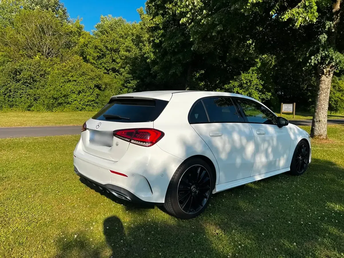 Gebraucht Mercedes A250 AMG 224 PS (164 kW) 2018 Weiß Limousine