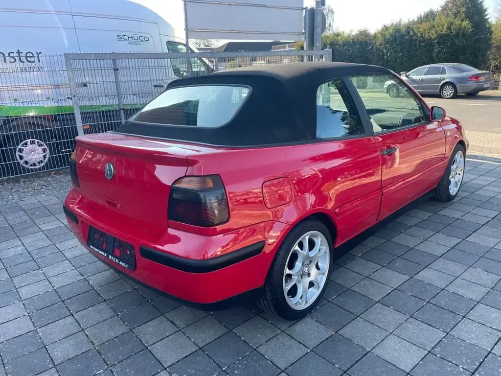 Gebraucht VW Golf Cabriolet 90 PS (66 kW) 1999 Rot Cabrio