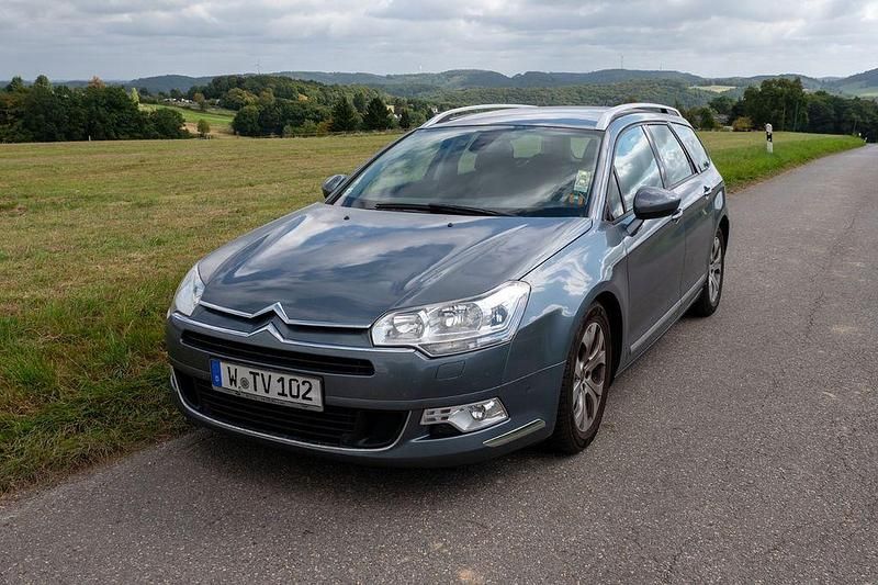 Blau Gebraucht 2010 Citroën C5 Tendance Kombi | 2.200 € (Guter Preis) - Bild 1/4
