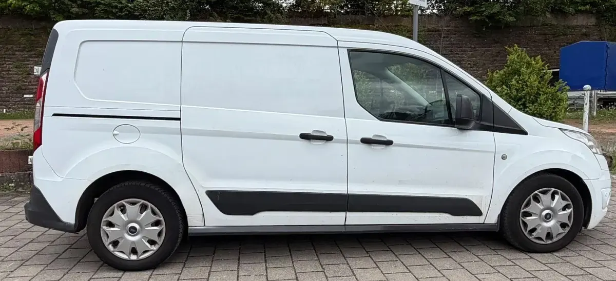 Gebraucht Ford Transit Connect 116 PS (85 kW) 2015 Weiß Van / Kleinbus