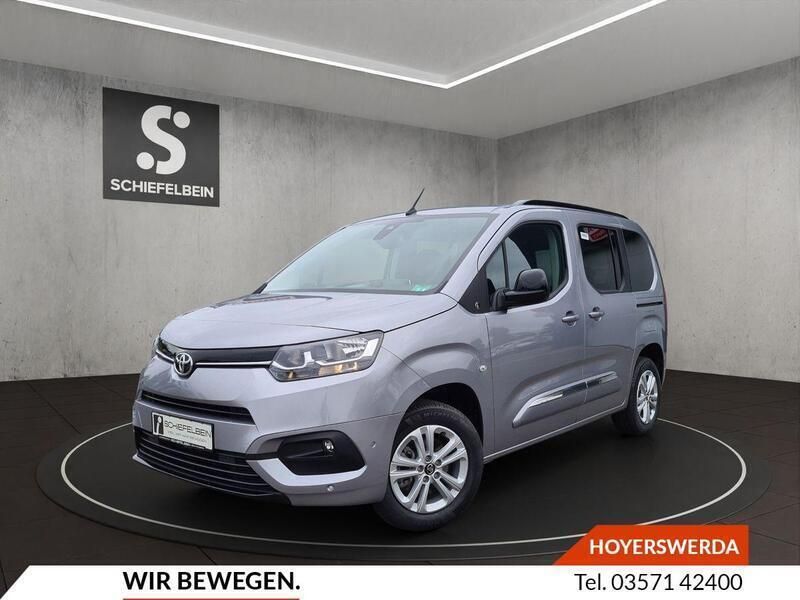 Bismut silber metallic Neu 2024 Toyota Proace Verso City Kombi | 32.770 € (Guter Preis) - Bild 1/4