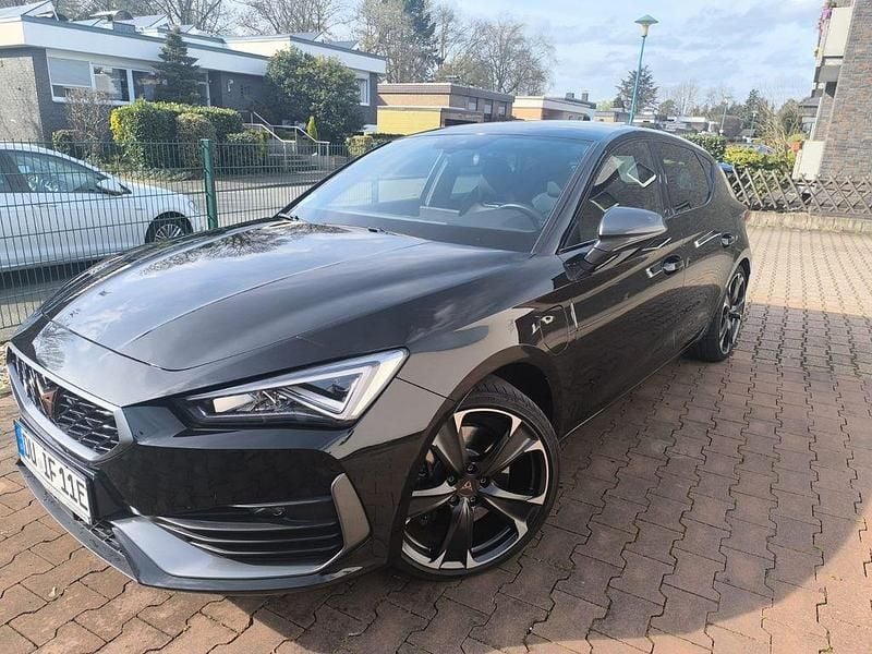 Gebraucht Cupra Leon VZ 245 PS (180 kW) 2022 Schwarz Limousine