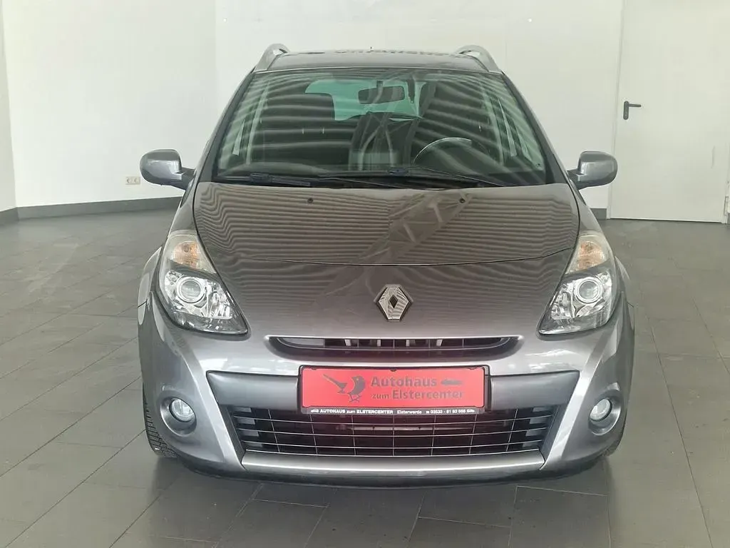 Gebraucht Renault Clio Dynamique 75 PS (55 kW) 2010 Grau Limousine