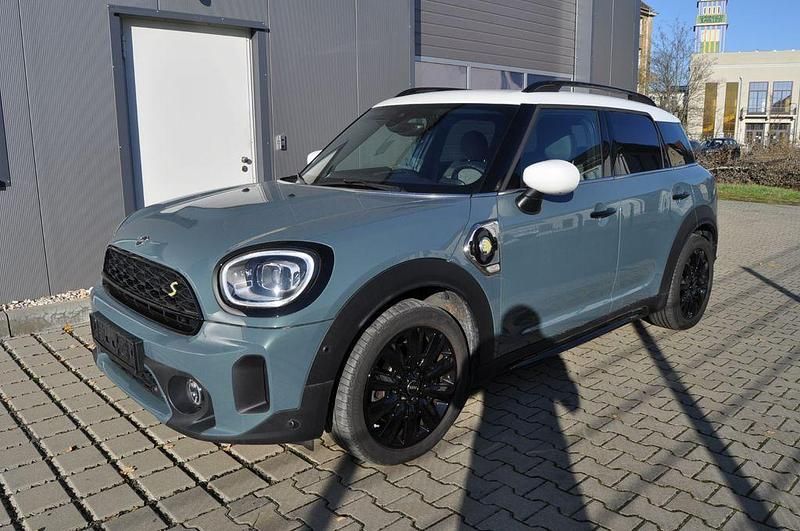 Grün Gebraucht 2020 Mini Cooper S Countryman SUV | 17.990 € (Etwas zu teuer) - Bild 1/4