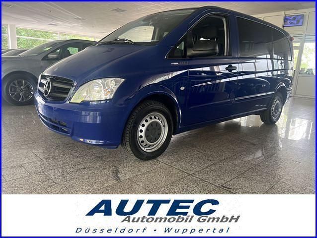 Gebraucht Mercedes Vito 163 PS (119 kW) 2012 Blau Van
