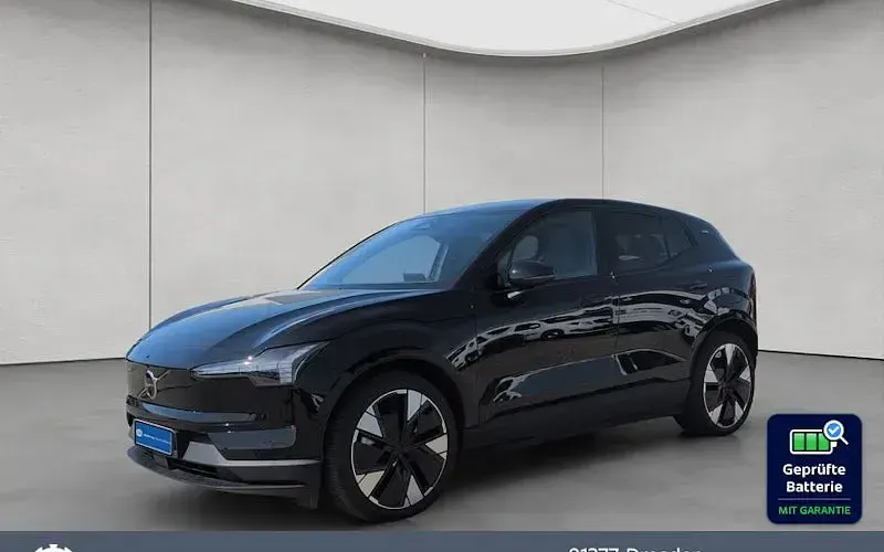 Używany Volvo EX30 Performance 314 kW (428 KM) 2025 Czarny SUV