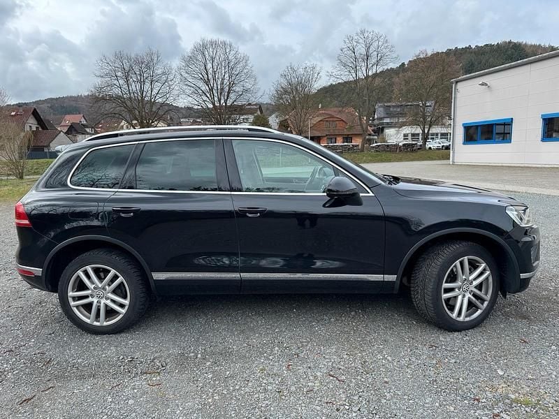 Gebraucht VW Touareg 262 PS (192 kW) 2016 SUV