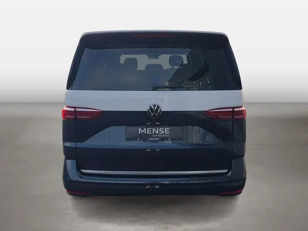 Neu VW Multivan Life 150 PS (110 kW) 2026 Candyweiß/ starlight blue Van / Kleinbus