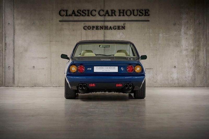 Second-hand Ferrari 412 340 CP (250 kW) 1986 Albastru Coupe