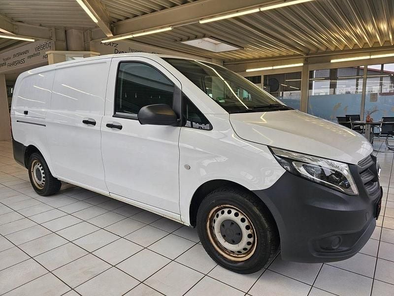 Gebraucht Mercedes Vito 163 PS (119 kW) 2019 Weiß Van