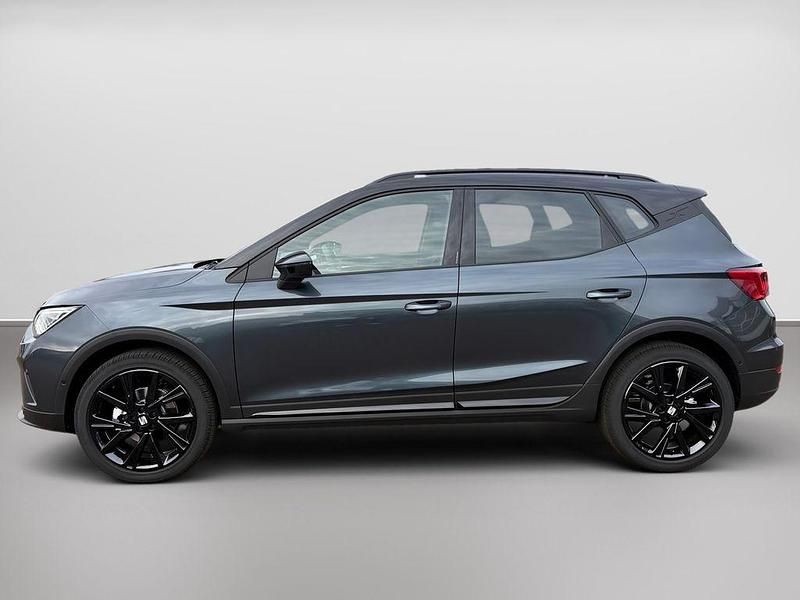 Neu Seat Arona Black Edition 150 PS (110 kW) 2025 Magnetic grau SUV