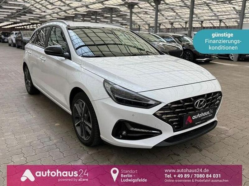 Weiß Gebraucht 2021 Hyundai i30 Kombi | 16.490 € (Guter Preis) - Bild 1/4