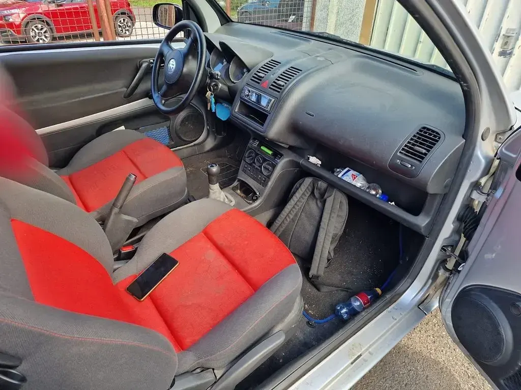 Gebraucht VW Lupo 60 PS (44 kW) 2010 Silber Kleinwagen