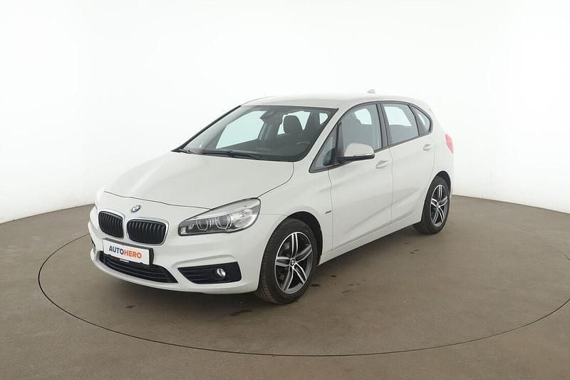 Używany BMW 218 Active Tourer Sport Line 150 KM (110 kW) 2017 Minivan