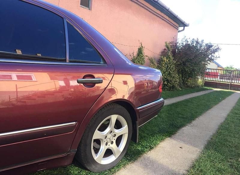 Gebraucht Mercedes E290 Elegance 129 PS (94 kW) 1998 Limousine