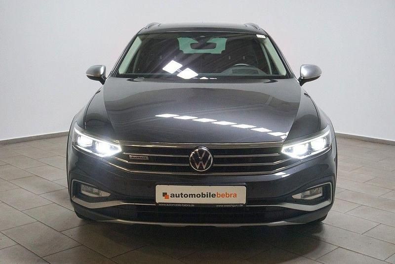 Gebraucht VW Passat Alltrack 200 PS (147 kW) 2022 Mangangrau Kombi